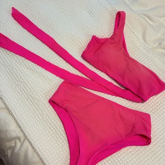 SHEIN Bikini - Picture 5 of 5